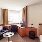 Mercure Friesenstrasse Отель