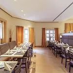 Отель Mercure Friesenstrasse