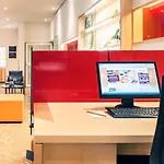 Mercure Friesenstrasse Hotel 4*