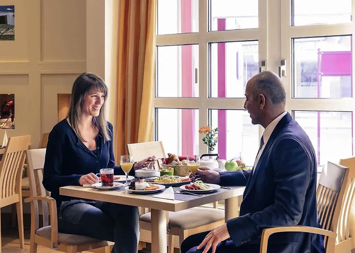 Mercure Friesenstrasse Hotel 4*