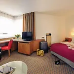Mercure Friesenstrasse Hotel