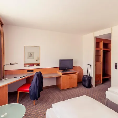 Mercure Friesenstrasse 4* Colónia