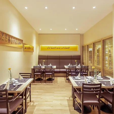 Hotel Mercure Friesenstraße 4*