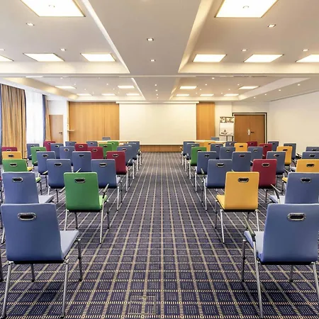 Mercure Friesenstraße Hotel 4*