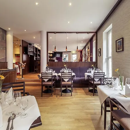 Mercure Friesenstraße Hotel 4*