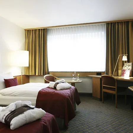 Mercure Friesenstrasse 4*