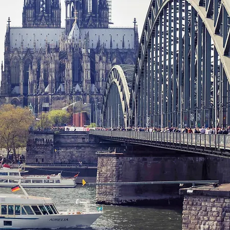 Mercure Friesenstrasse Szálloda 4*