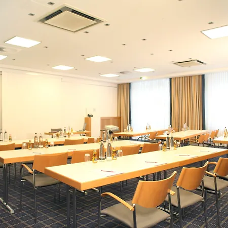 מלון Mercure Friesenstrasse