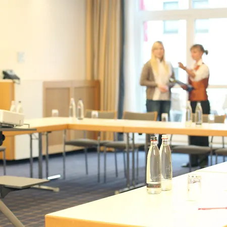 Hotel Mercure Friesenstrasse 4*