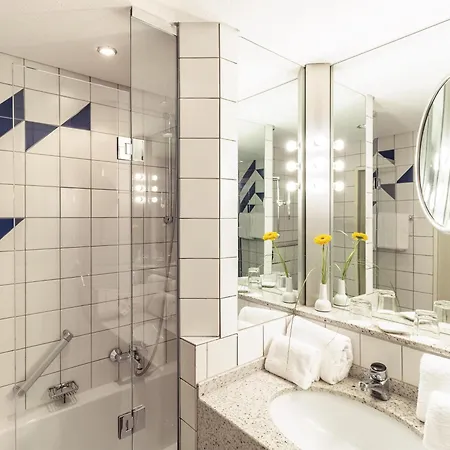Mercure Friesenstrasse Szálloda 4*