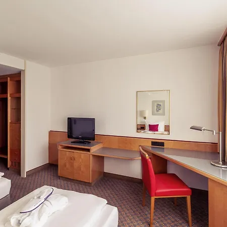 Mercure Friesenstrasse קלן