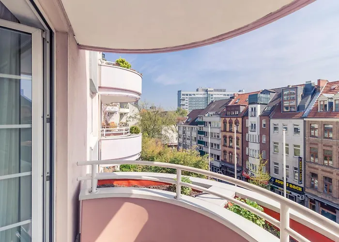 Hotel Mercure Friesenstrasse 4*