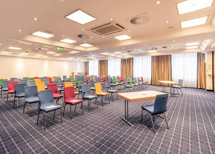 머큐어 시티 프리젠스트라세