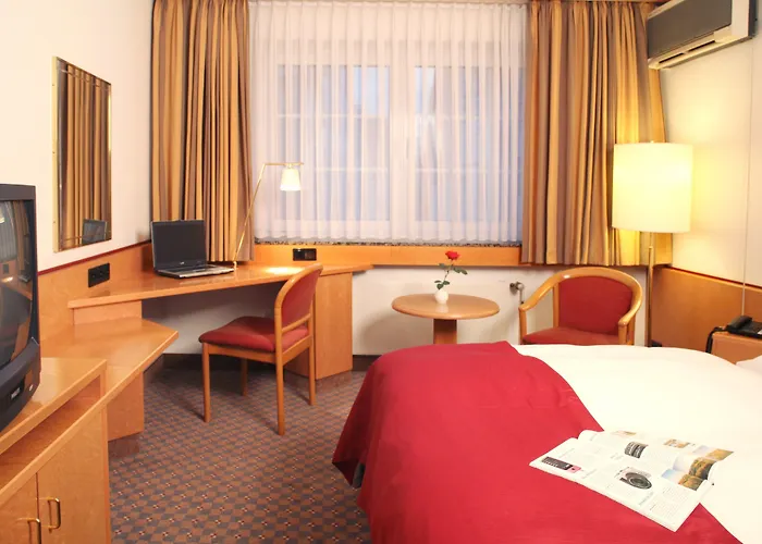 Mercure Friesenstrasse Hotel