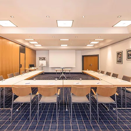 Mercure Friesenstrasse 4* Köln