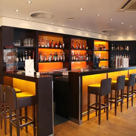 Mercure Friesenstrasse 4*