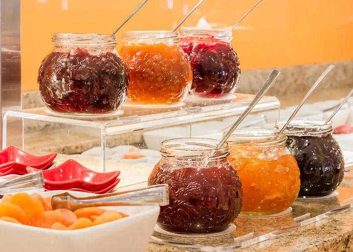 Mercure Friesenstrasse Отель