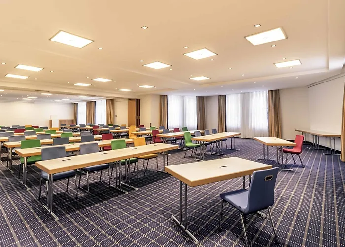 Mercure Friesenstrasse Отель