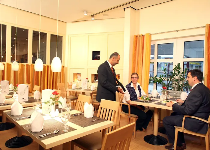 Отель Mercure Friesenstrasse