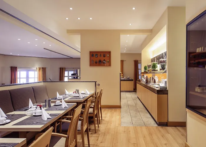 Mercure Friesenstrasse 4* Keulen